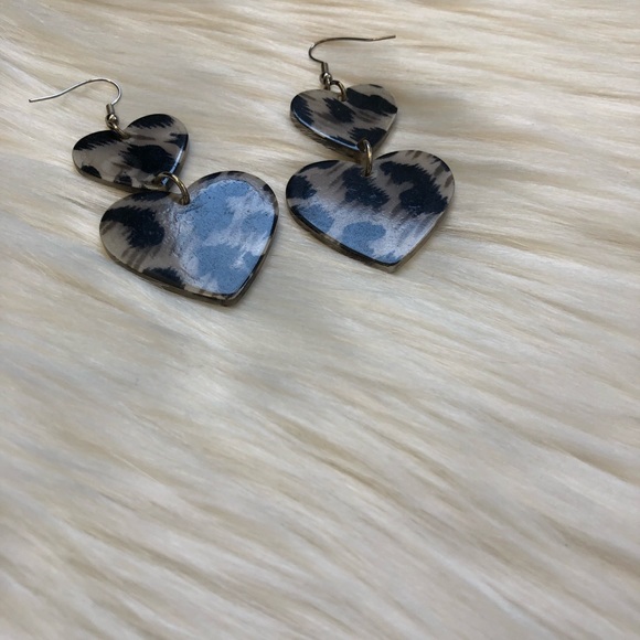 Leopard print earrings - Picture 3 of 5